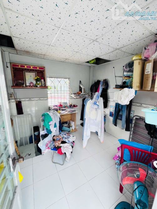 HIỂM NHÀ NHỎ 4 TẦNG - CÔNG VIÊN BÃI SẬY - HƠN 2 TỶ - SHR - DTSD 45M2 - 3PN - 3WC - HXH