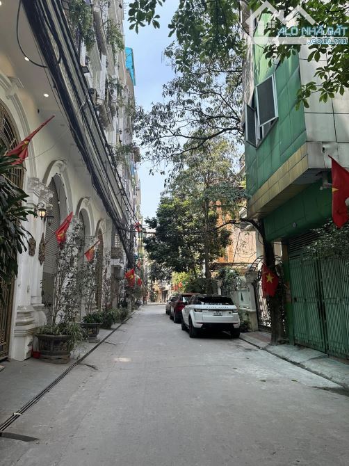 Bán Nhà 5 Tầng Khu Phân Lô Vip Phố Tân Mai. DT: 85m2-MT:5m. Nhà Đẹp Như Khách Sạn 5*