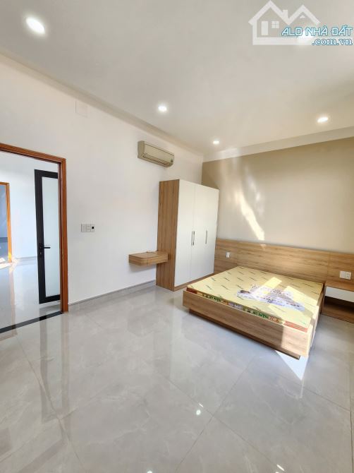 5Tỷ7__Nhà Phố Hoàn Công__góc 2 mặt tiền__đúc 3 tấm__KDC đồng bộ gần đường Liên Huyện 200m - 10