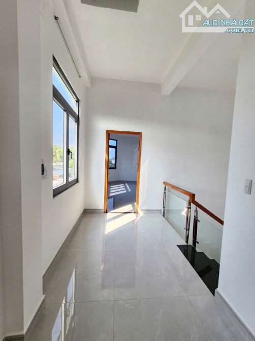 5Tỷ7__Nhà Phố Hoàn Công__góc 2 mặt tiền__đúc 3 tấm__KDC đồng bộ gần đường Liên Huyện 200m - 11