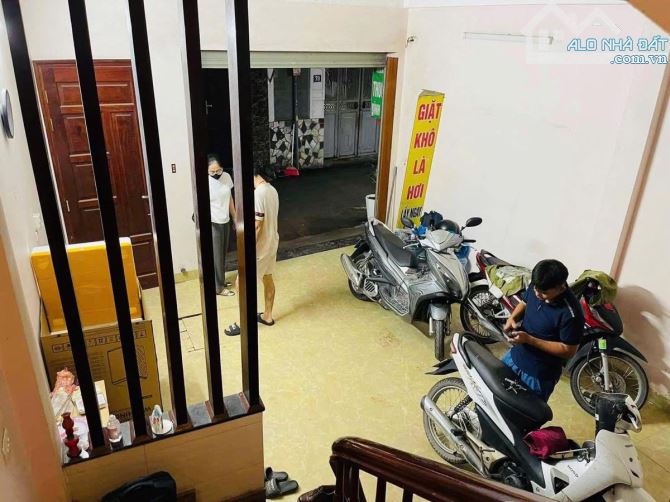 Bán nhà 6 tầng, gần ĐL Thăng Long, Mễ Trì Thượng, Nam Từ Liêm. DT: 34m2. Giá: 11,6 Tỷ - 1