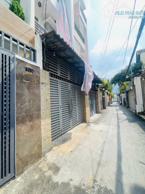 SIÊU PHẨM LÊ QUANG ĐỊNH P1 GÒ VẤP – HXH QUAY ĐẦU – NỘI THẤT SANG – SỔ VUÔNG – CHỈ 5.X TỶ - 1