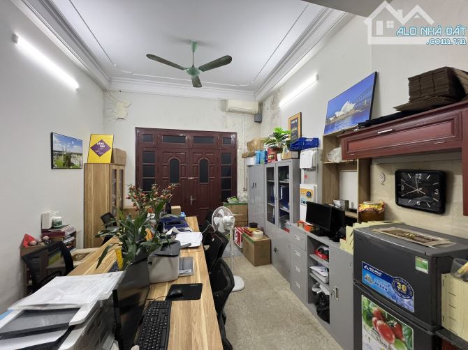 CHO THUÊ TẦNG 1: 65m2 – NHÀ 2 MẶT TIỀN tại NGUYỄN CẢNH DỊ – 65M² – CHỈ 10TR/THÁNG TL - 1