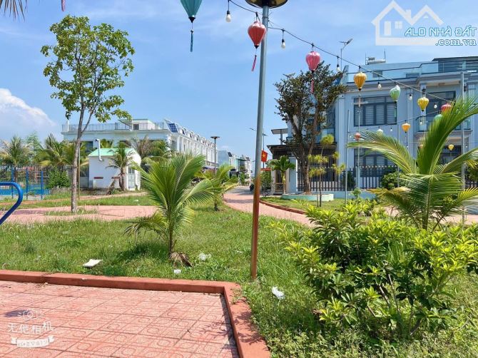 NHÀ VIEW SÔNG- 75m2- 2 Tầng- 2.5 tỷ- Sổ hồng riêng- Hoàn công - 1
