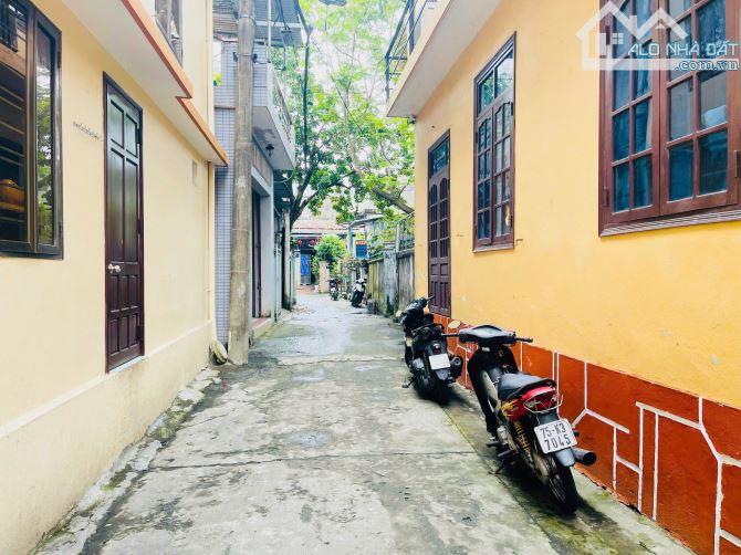 Đất kiệt Nguyễn Trãi gần chợ Tây Lộc, gần đường Thái Phiên - 1