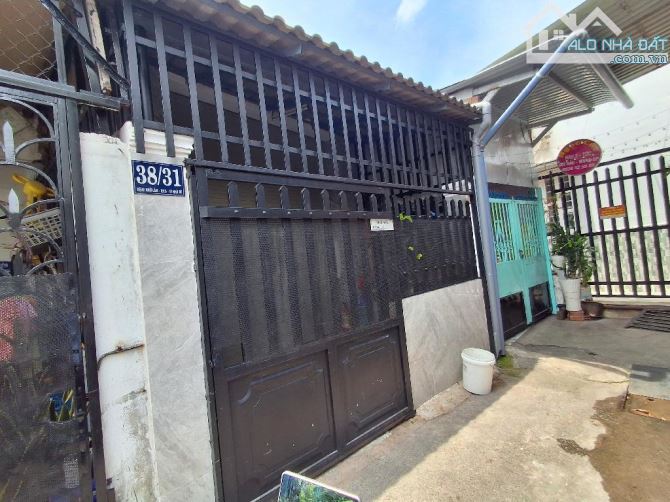 Nhà mới ở ngay, 4x15, 2 phòng ngủ, ngay cầu Phú Xuân, kho A, 3 tỷ 700 - 1