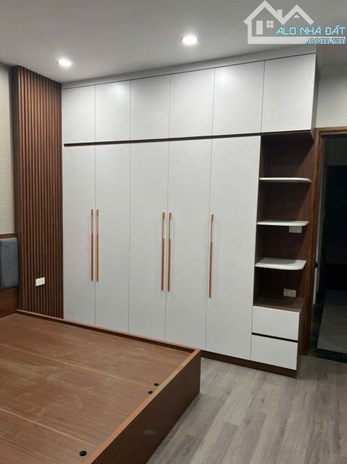CỰC HIẾM cần bán nhà 2 mặt ngõ Đường Láng, Đống Đa, 50m2, 10.9 tỷ - 1