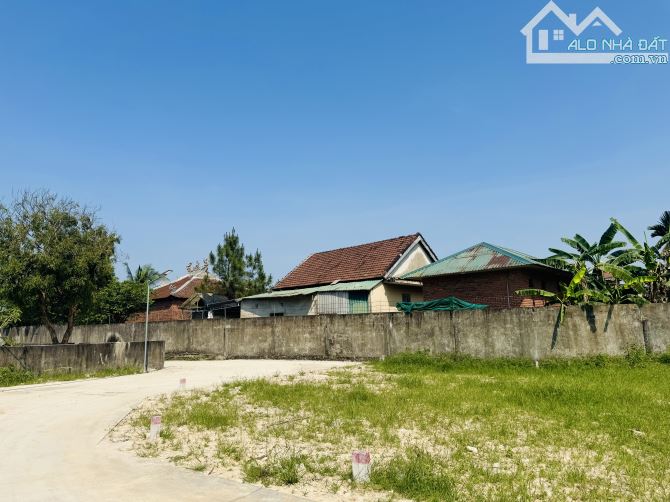 🌈 Đất Kiệt Nguyễn Văn Chư ngay sân bóng Thuỷ Phương - 1