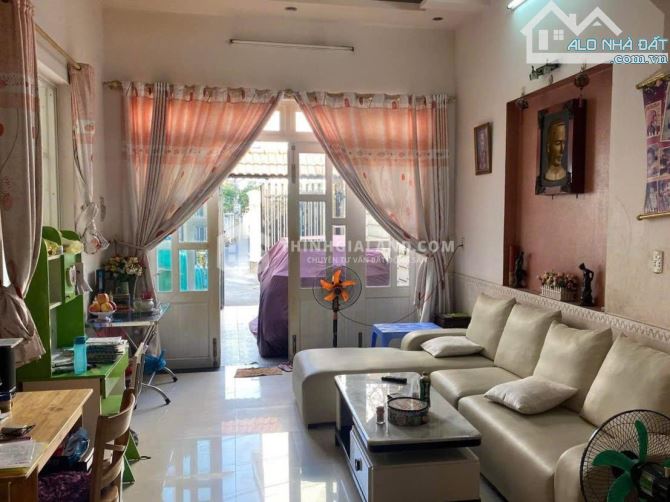 BÁN NHÀ 1 TRỆT 2 LẦU HẺM Ô TÔ_NGUYỄN TRƯỜNG TỘ_PHƯỜNG 3_VŨNG TÀU_CÁCH BÃI TRƯỚC CHỈ 500M - 1