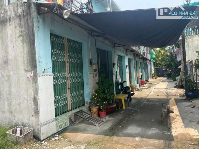 CẦN BÁN GẤP DÃY TRỌ GIÁ RẺ 140M2.SHR .ĐANG CHO THUÊ 10TR/THÁNG - 1