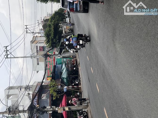 🧲🔴Nhà NGỘP BANK 180m💰6 tỷ 78 , Lê Văn Khương, Thới An, Quận 12 Dt: 7,5x24m cấp 4 Đường - 1