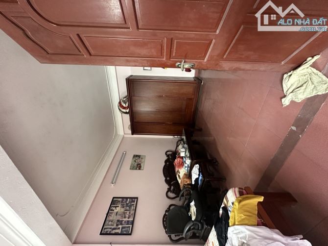 Ngô Gia Tự nhà dân xây, gần mặt phố. - 1