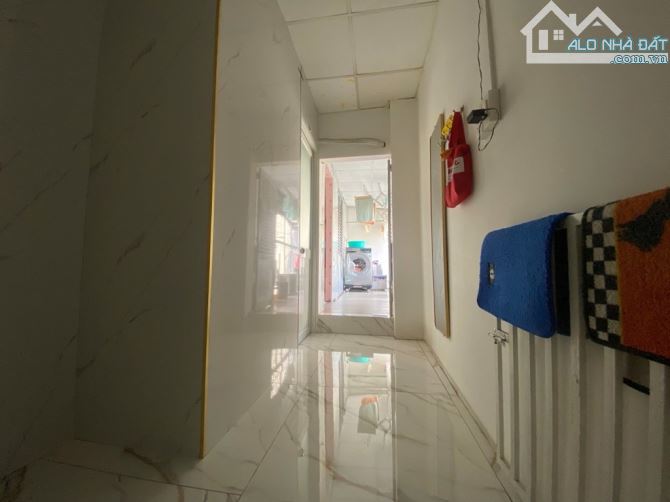 Bán gấp nhà Đẹp Kinh Doanh Linh Chiểu, Thủ 56m2, chỉ 4.6 tỷ, Mt 4.5m . - 1