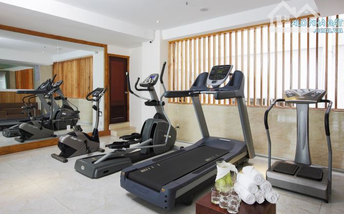 Bán k.sạn 70 phòng- số 3a võ văn tần, p võ thị sáu, q3- dt: 10x40- 1 hầm+11 tầng- 400 tỷ - 1
