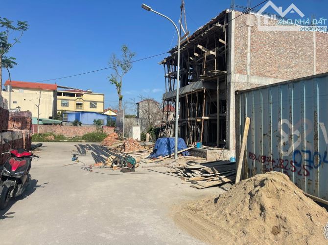 Đất nền nằm ở Thị trấn An Dương, Hải Phòng với diện tích 108,8m2, giá chỉ 3,3 tỷ VND. - 1
