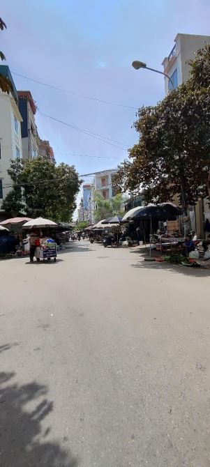 Bán nhà Liền Kề Ngô Thì Nhậm ,48/52m2 5 tầng  mặt chợ Kinh Doanh đỉnh cao ,2 thoáng 22 tỷ - 1