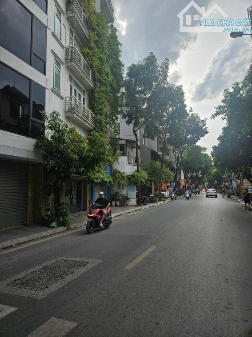 Bán Nhà 2 Mặt Phố Quận Tây Hồ 86m4T MT6m Vỉa Hè 2 THOÁNG Mở Cửa 29,8 Tỷ Thuỵ Khuê. - 1