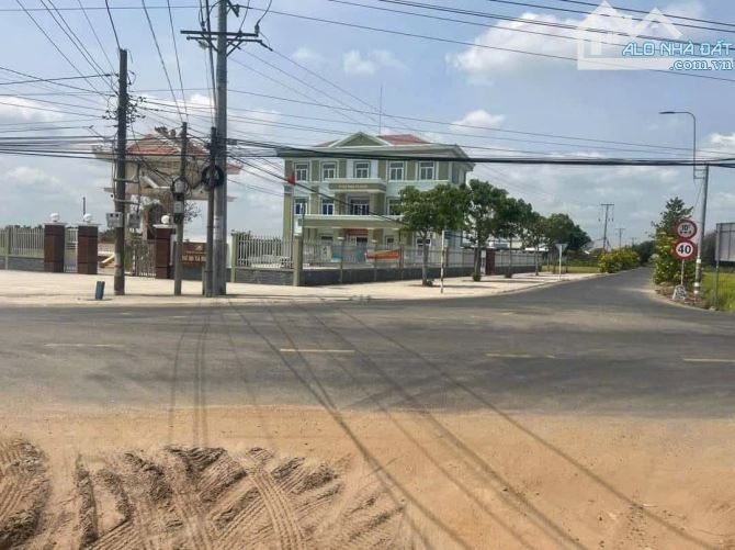 Bán đất MT nhựa Nguyễn Văn Mỹ DT 5x27 Gía 730tr Bình Tịnh Tân Trụ Long An - 1