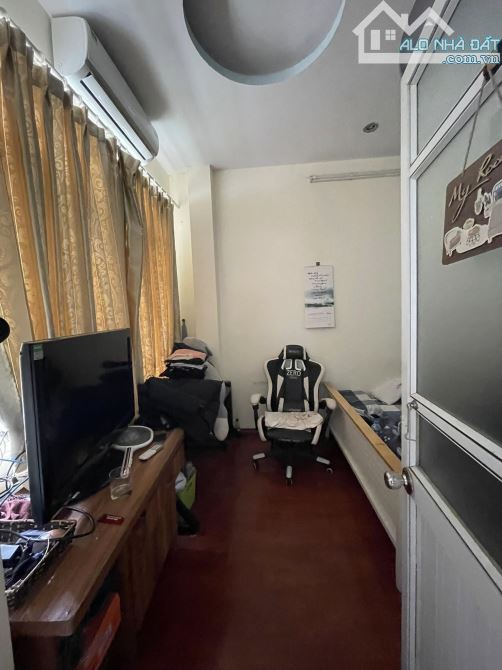 Siêu Hot! Nhà Vũ Tông Phan 50m2x5T, MT:5m-Chỉ 5TỶ-15M ra Ô tô. - 1