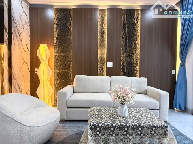 NHÀ MÊ ĐẸP LUNG LINH HẺM 291 PHAN BỘI CHÂU – TRUNG TÂM TP, GIÁ CHỈ 3 TỶ 680 TRIỆU - 1