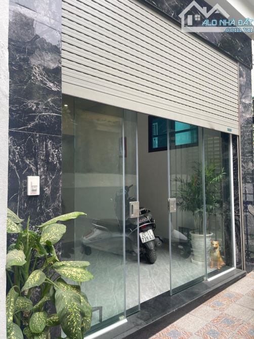 Nhà riêng tại Thanh Bình, Hà Đông, 38m2 4PN full nội thất, ở cực sướng - 1