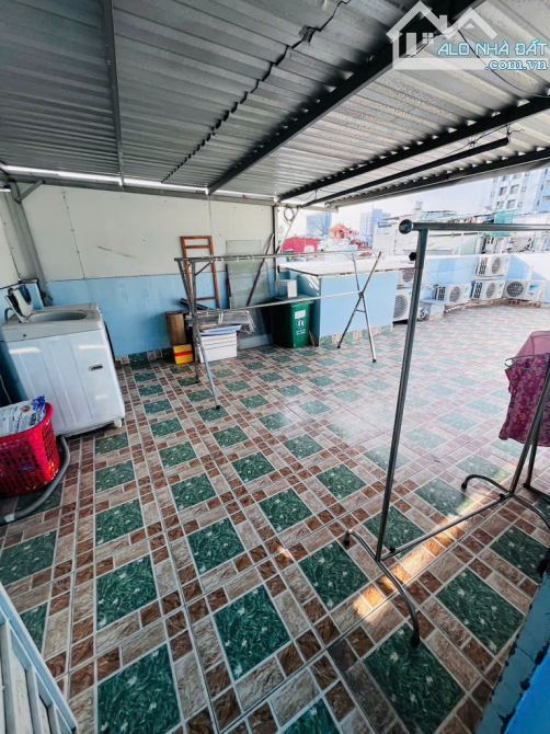 SÁT Q1- NHÀ ĐẸP 5 TẦNG ĐƯỜNG ĐINH TIÊN HOÀNG 50M2- 6PN - DÒNG TIỀN 30TR/THÁNG –SỔ NỞ HẬU - 1