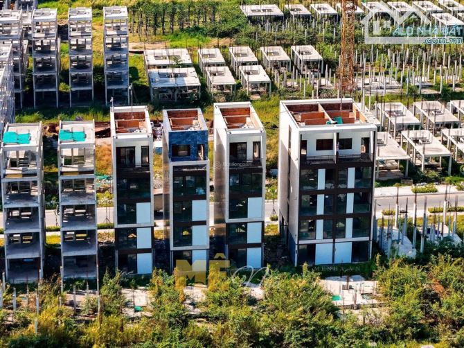 Nhà vườn SOLA bán đảo Ánh Dương The Global City, giá tốt, giai đoạn 1 - 1