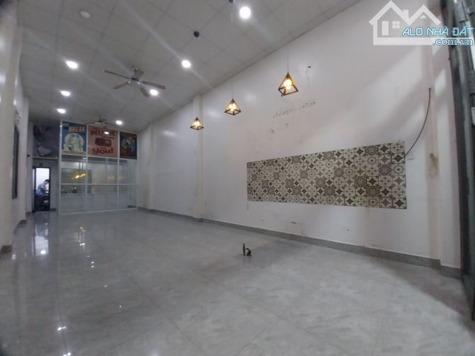 Nhà 1.5 tầng mặt tiền Kinh Doanh đường Đông Hưng Thuận 11, dt 128m2 (5x26),Giá 10.5Tỷ - 1