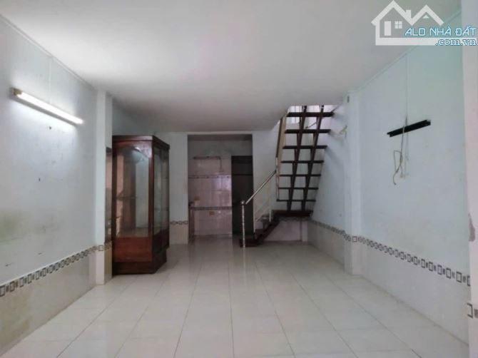Bán nhà Xô Viết Nghệ Tĩnh, gần quận 1, DT 33m2, Giá 4,1 tỷ - 1