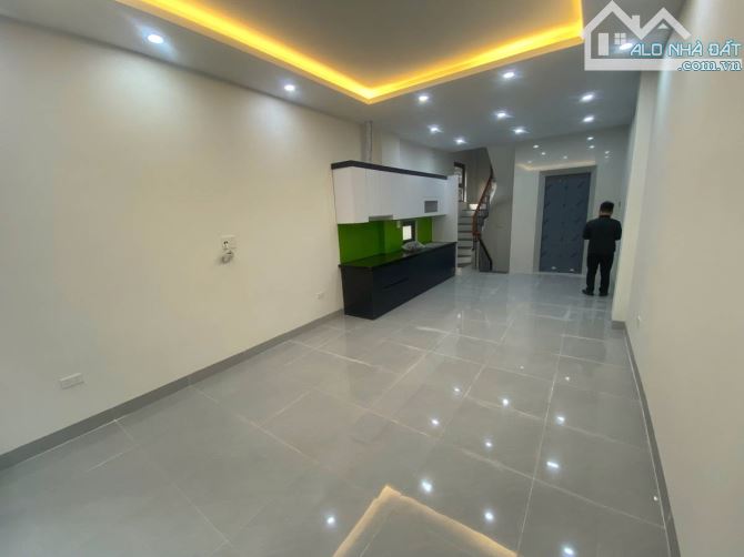 Siêu Phẩm Nhà 41m2 Tại Ngọc Thụy Long Biên 11tỷ Mặt Tiền Đẹp Lô Góc Ngõ Thông Ôtô Vào Nhà - 1
