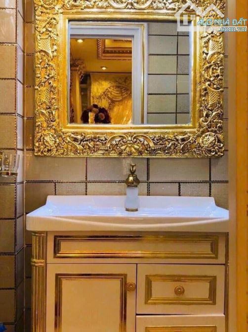 SIÊU BIỆT THỰ 5 TẦNG DÁT VÀNG – KD SPA, HOMESTAY, VP –CƯ XÁ NGÂN HÀNG -QUẬN 7-9.1T TL - 13