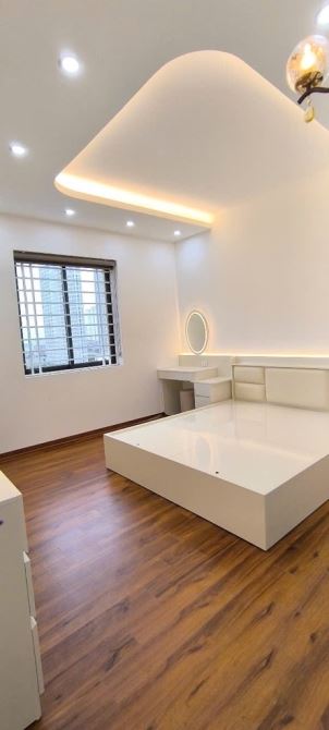 Bán Căn Hộ Cổ Nhuế – 135m², View Công Viên, Full Nội Thất – Giá Chỉ 6 Tỷ+ - 2