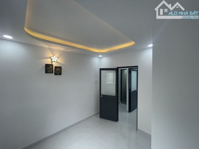 CHỈ 3,5 TỶ NHÀ MỚI 3 TẦNG 4 P. NGỦ 4,5x7,5m~32m2 Đ. LÊ VĂN LƯƠNG Q.7 - 2