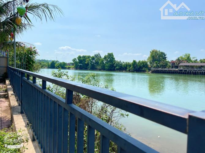 NHÀ VIEW SÔNG- 75m2- 2 Tầng- 2.5 tỷ- Sổ hồng riêng- Hoàn công - 2