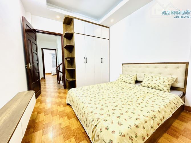 Cực hiếm trong tầm giá ! Lĩnh Nam - Hoàng Mai - 40m - 5 Tầng - 5 Ngủ Chỉ Nhỉnh 6 tỷ - 2