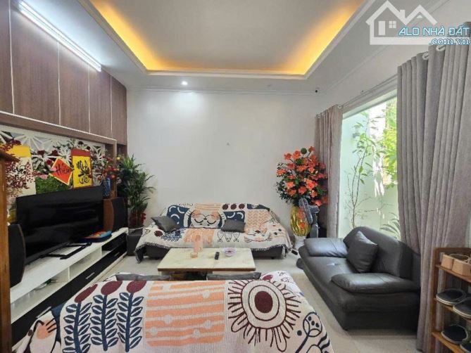 BIỆT THỰ SONG LẬP ANH ĐÀO VINHOMES RIVERSIDE - LONG BIÊN - KHÔNG GIAN SỐNG ĐẲNG CẤP CỦA - 2