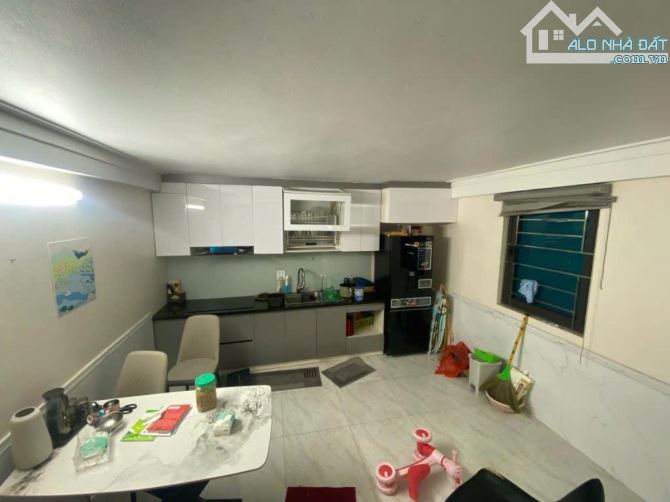 NHÀ ĐẸP - KIM GIANG – SỔ VUÔNG – 2 MẶT THOÁNG – CÁCH Ô TÔ 10M – 40M - 7,69 TỶ - 2