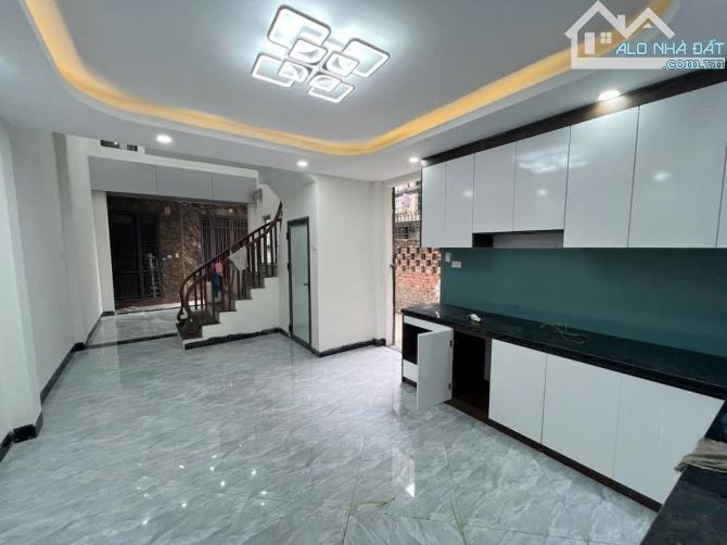 Bán nhà  Tả Thanh Oai ô tô đỗ gần nhà, ngõ nông, lô góc DT 48m,5 tầng, MT4,4m chào 7,4 tỷ - 2