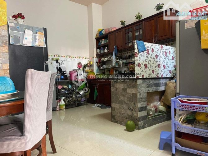 BÁN NHÀ 1 TRỆT 2 LẦU HẺM Ô TÔ_NGUYỄN TRƯỜNG TỘ_PHƯỜNG 3_VŨNG TÀU_CÁCH BÃI TRƯỚC CHỈ 500M - 2