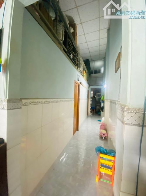 Bán nhanh căn nhà đường Bà Điểm 3, Hóc Môn, Sổ hồng riêng, 72m2, giá chỉ 890 Triệu - 2