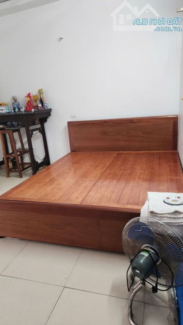 BÁN GẤP NHÀ TÂN HỘI - ĐAN PHƯƠNG, 70M2 * 3 TẦNG, NỘI THẤT ĐẦY ĐỦ, GIÁ TỐT NHẤT. - 2