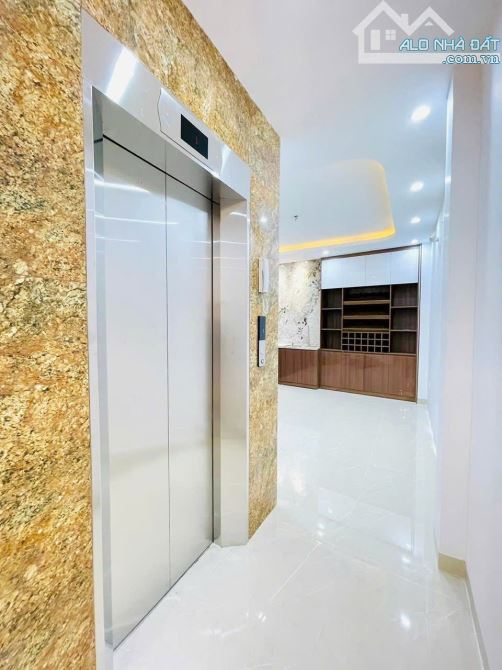 Nhà Đẹp 10m ra phố , Trước nhà ô tô tránh tại Hoàng Mai - 2