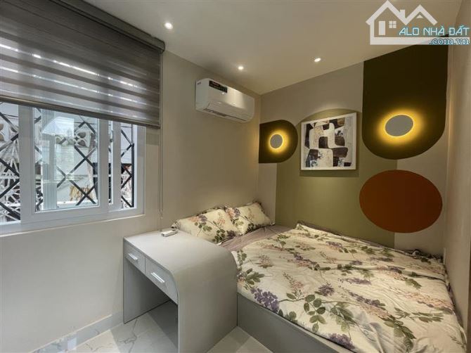 🚀 CHỐT NHANH! Hẻm VIP Bạch Đằng ✨ 76m² 4 Tầng 🛌 6PN Giá Ưu Đãi! - 2