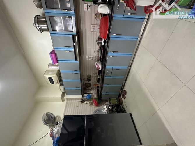 Ngô Gia Tự nhà dân xây, gần mặt phố. - 2