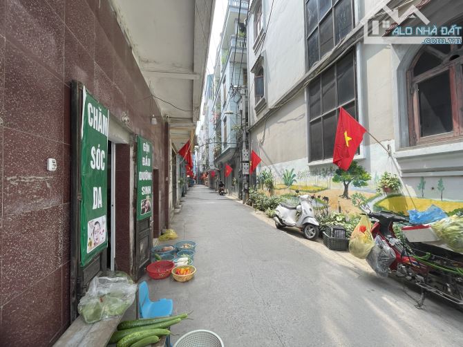 Bán nhà 5T mới xây 30m2 ngõ 53 Quang Tiến Đại Mỗ – Cách ô tô đúng 1 nhà – Giá cực tốt 6tỷ - 2