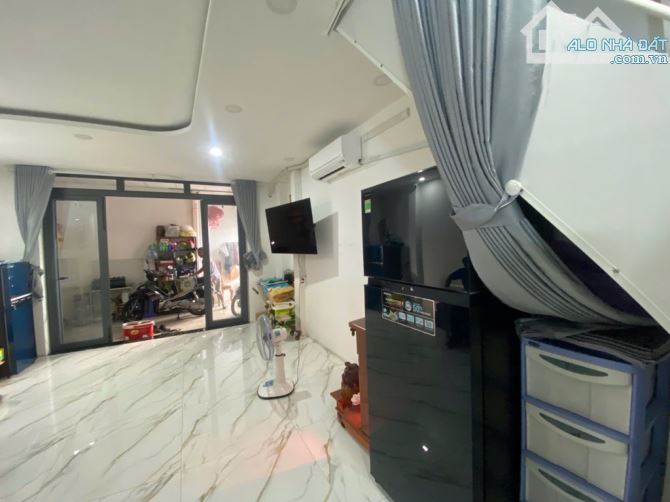 Bán gấp nhà Đẹp Kinh Doanh Linh Chiểu, Thủ 56m2, chỉ 4.6 tỷ, Mt 4.5m . - 2