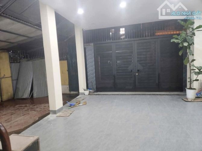 BÁN NHÀ RIÊNG 5 TẦNG TẠI BÁT KHỐI - LONG BIÊN 42M2, 5 TẦNG GẦN AEONMALL, SỔ ĐỎ CHÍNH CHỦ - 2