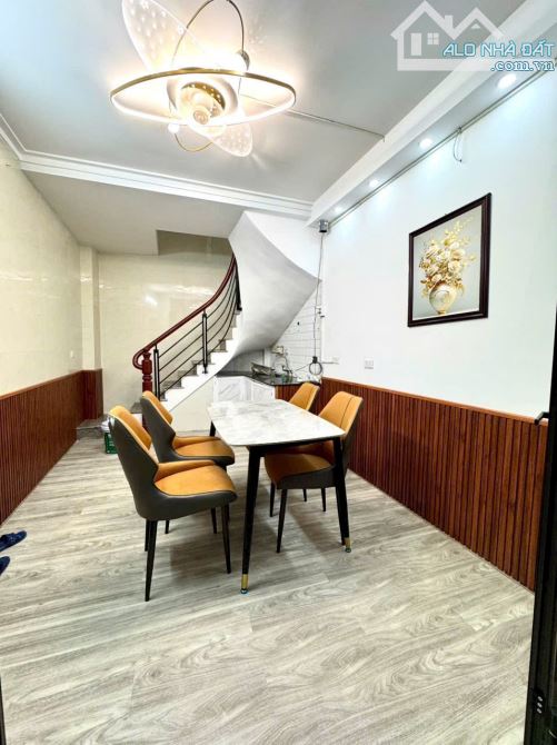 Bán nhà riêng phố Cầu Đất 21m x 5Tầng,nhà đẹp full nội thất ,sổ riêng chính chủ. - 2