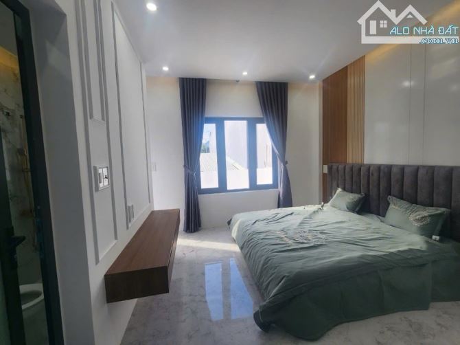 BÁN NHÀ 3 TẦNG - 3 MÊ - 81M2 - NGAY BẾN XE TRUNG TÂM - CHỈ HƠN 4 TỶ - 2