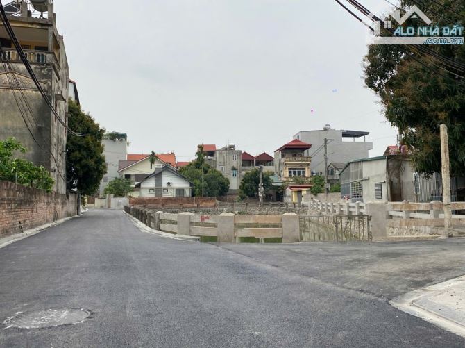 BÁN LÔ ĐẤT ĐẸP, VIEW HỒ TẠI NAM HỒNG, ĐÔNG ANH. - 2